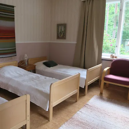 Vandrarhem Rosengarden Raseborg