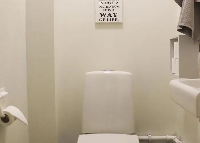 Hostel Rosengarden Raseborg