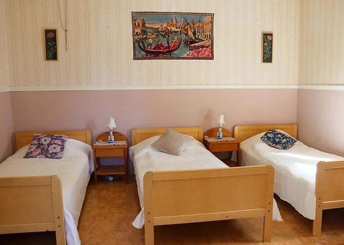 Rosengarden Hostel Raseborg